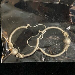 Vintage 1” Silver Hoop Earrings